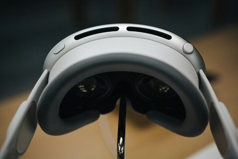 Top 10 Must-Have Gadgets for Every Tech Enthusiast